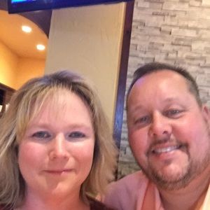 Meet your Posher, Dena